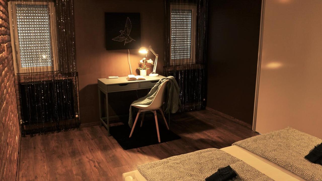 Nightingale Luxury Apartment Budapest Eksteriør billede